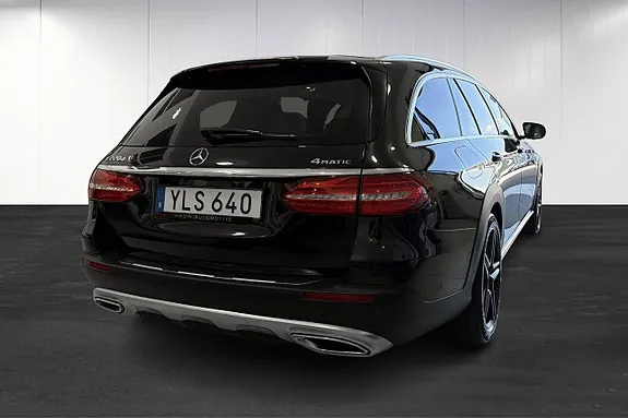 Mercedes-Benz E220 2017 photo 4