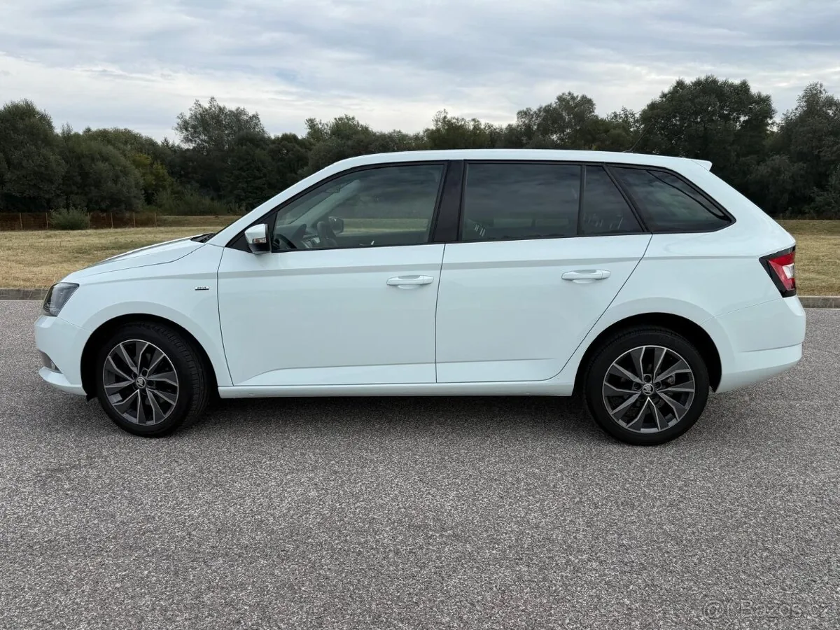 Skoda Fabia 2017 photo 3