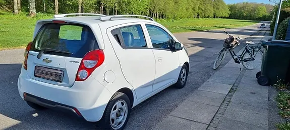 Chevrolet Spark 2013 photo 2
