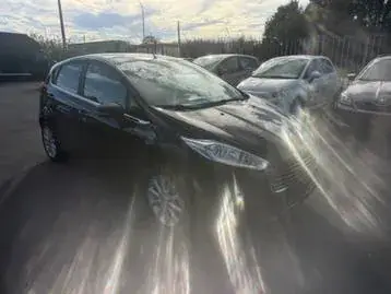 Ford Fiesta 2016 photo 2