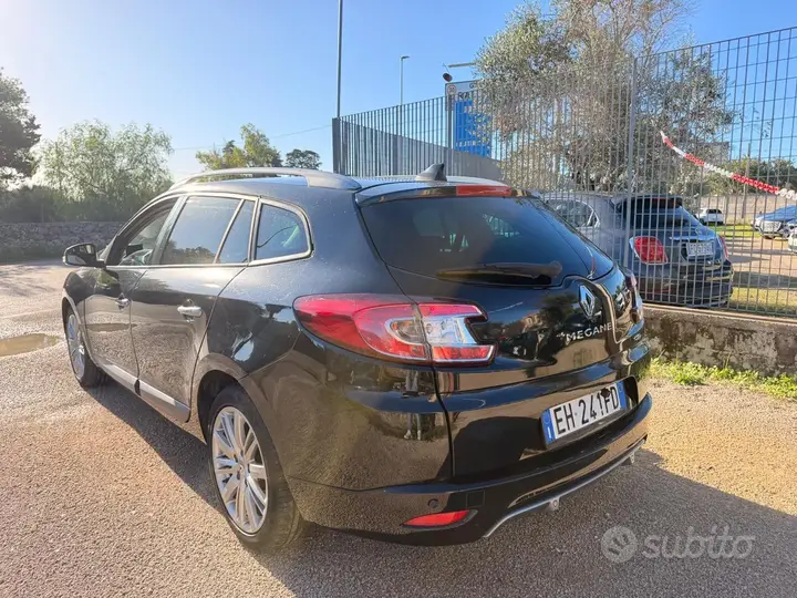 Renault Megane 2011 photo 4