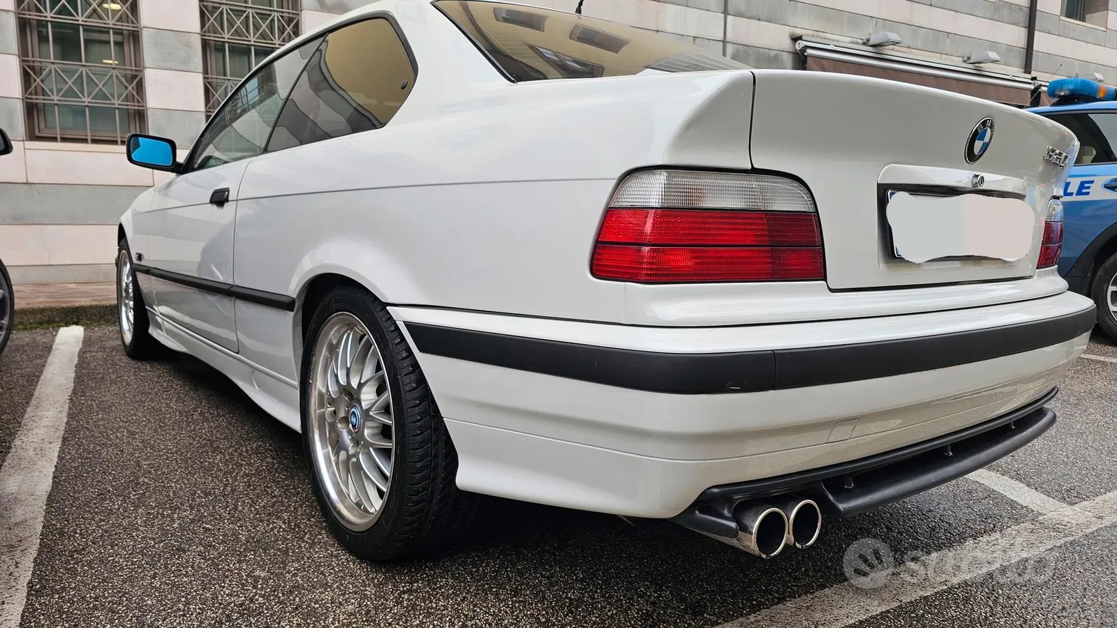 BMW E36 1993 photo 2