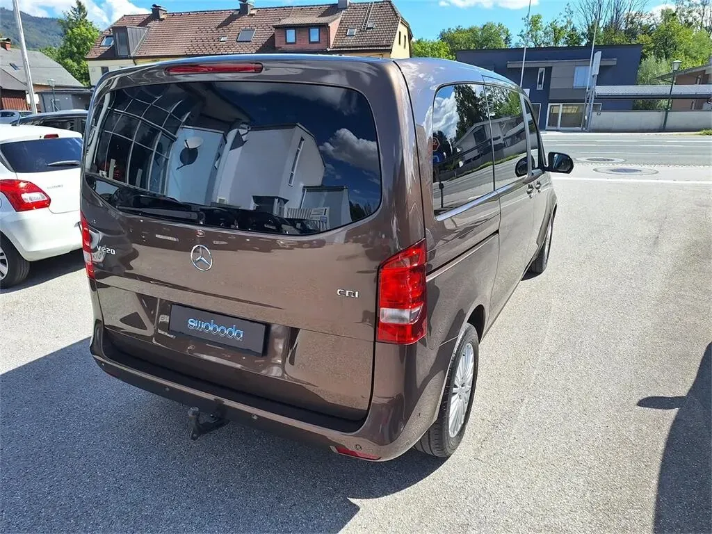 Mercedes-Benz V-Class 2015 photo 3