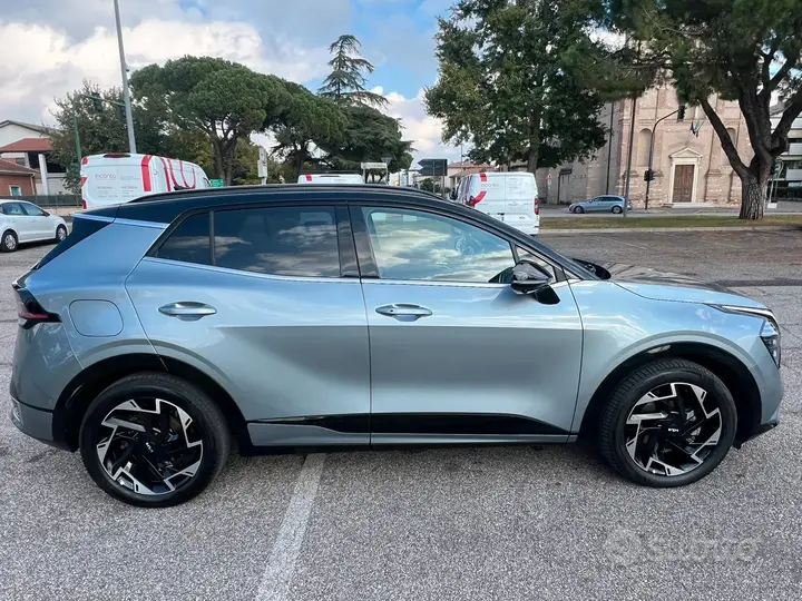 Kia Sportage 2022 photo 2