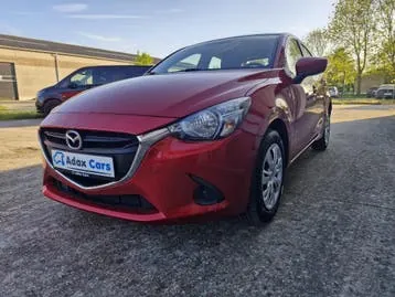Mazda 2 2017 photo 2