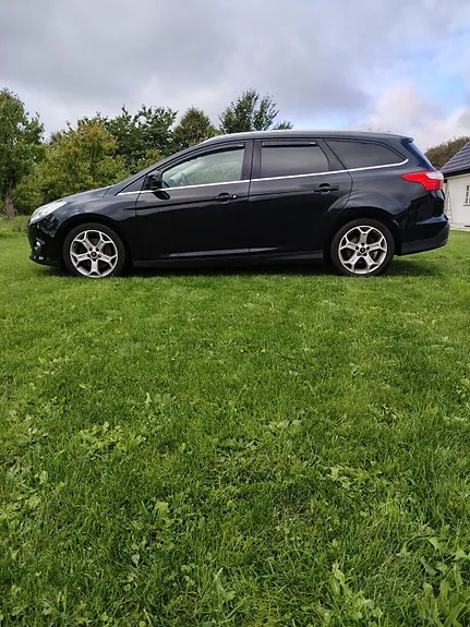 Ford Focus 2011 photo 4