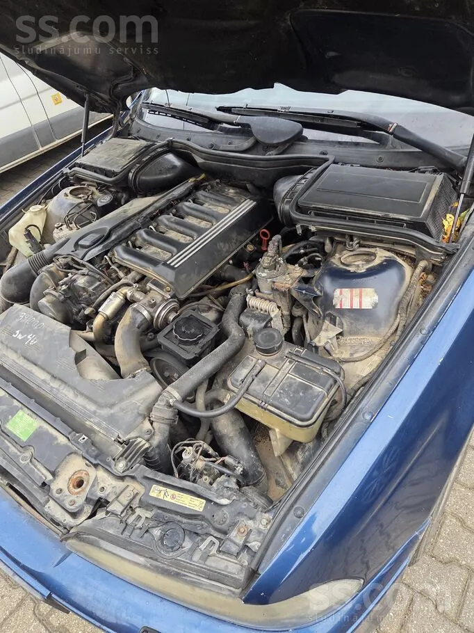 BMW 525 2002 photo 2