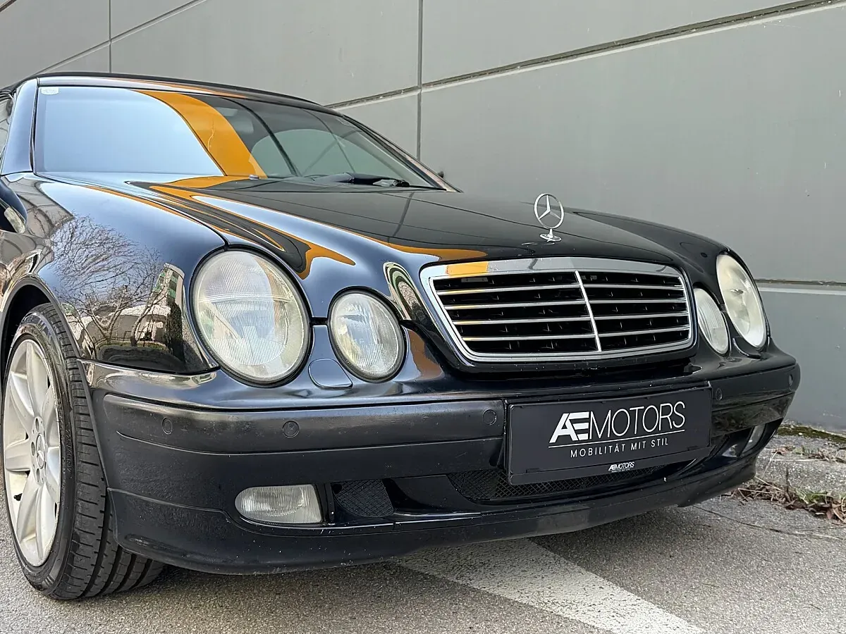 Mercedes-Benz Clk-Class 2001 photo 3