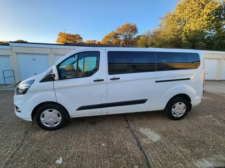 Ford Transit Custom 2022 photo 3