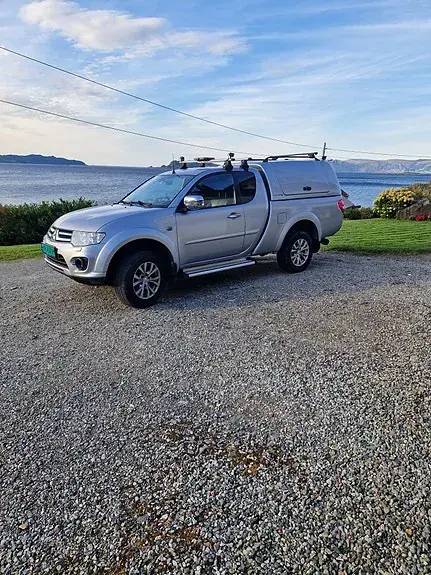 Mitsubishi L200 Club Cab