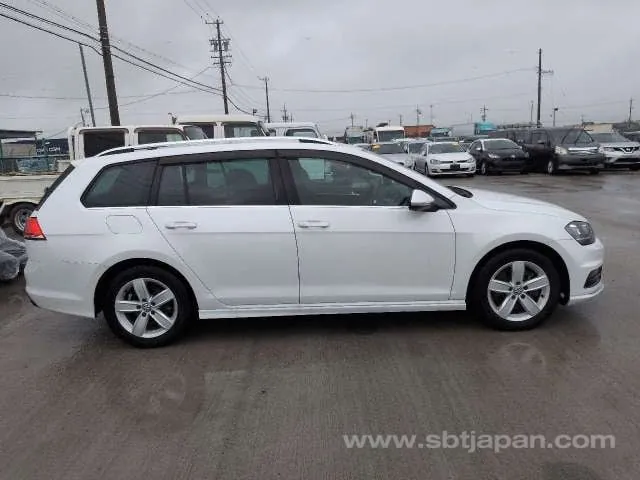 Volkswagen Golf 2015 photo 5