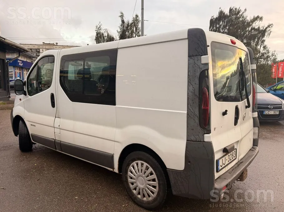 Nissan Primastar 2003 photo 5