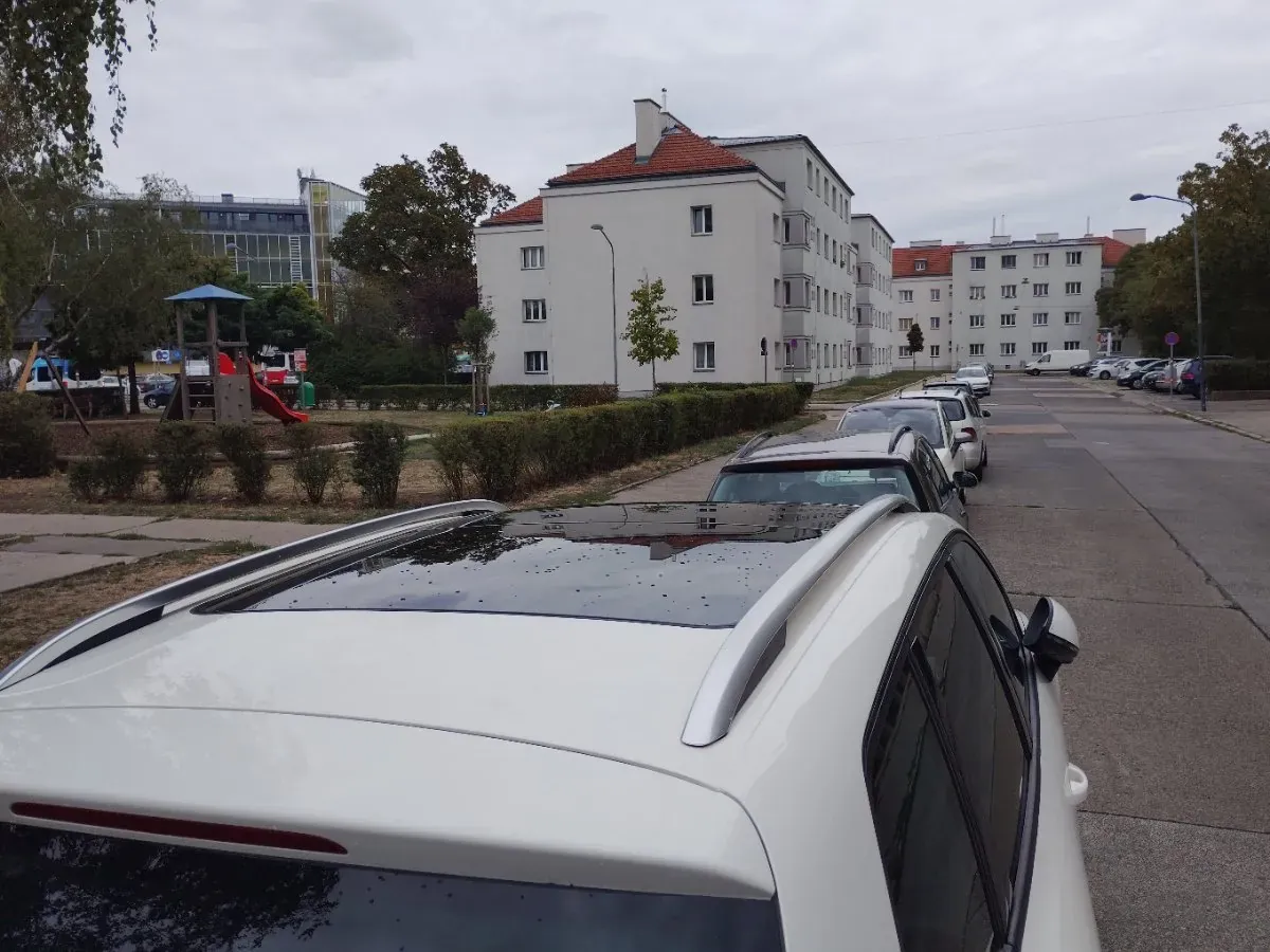 Volkswagen Touareg 2011 photo 3