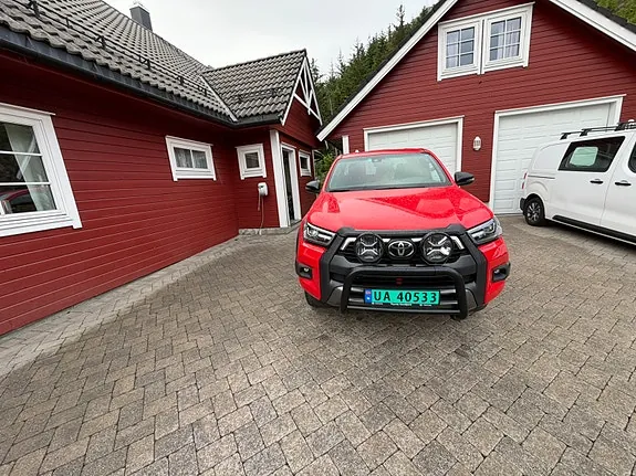 Toyota Hilux 2024 photo 5