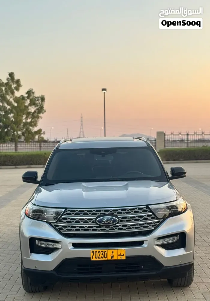 Ford Explorer 2021 photo 2