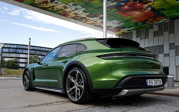 Porsche Taycan 4 2022 photo 4