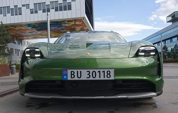 Porsche Taycan 4 2022 photo 2