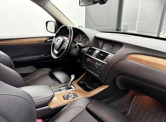 BMW X3 2012 photo 5