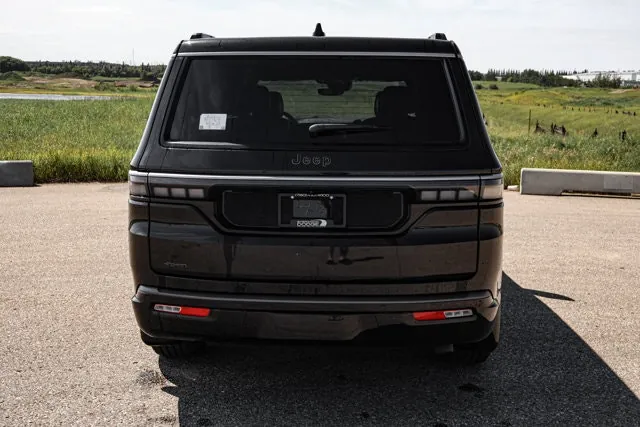 Jeep Grand Wagoneer 2026 photo 3