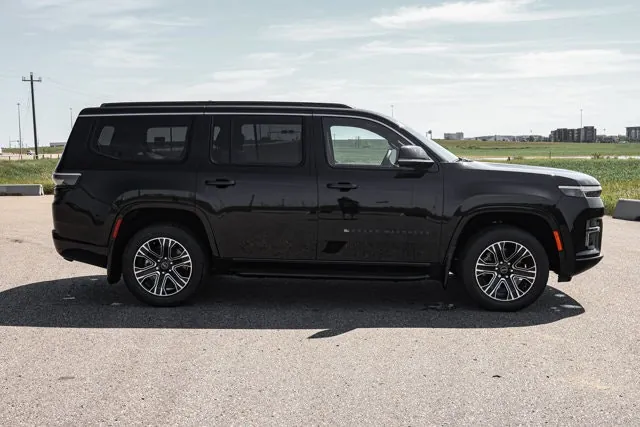 Jeep Grand Wagoneer 2026 photo 5