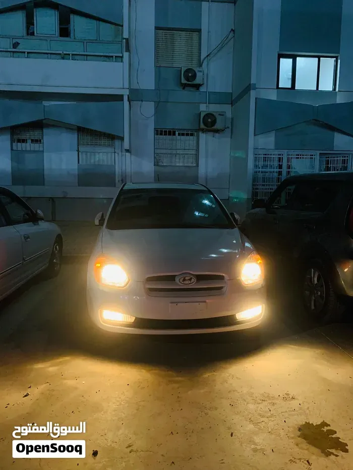 Hyundai Accent 2007 photo 2