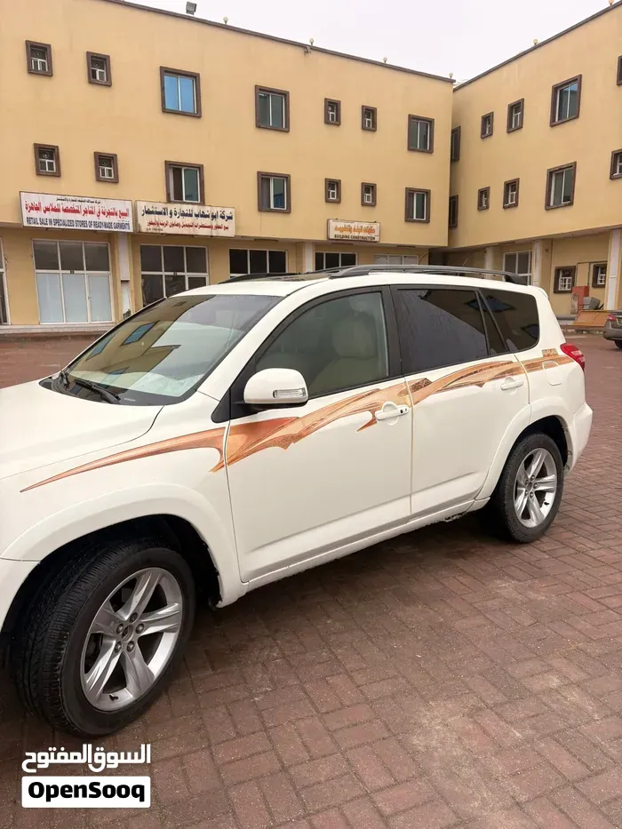 Toyota Rav4 2011 photo 5