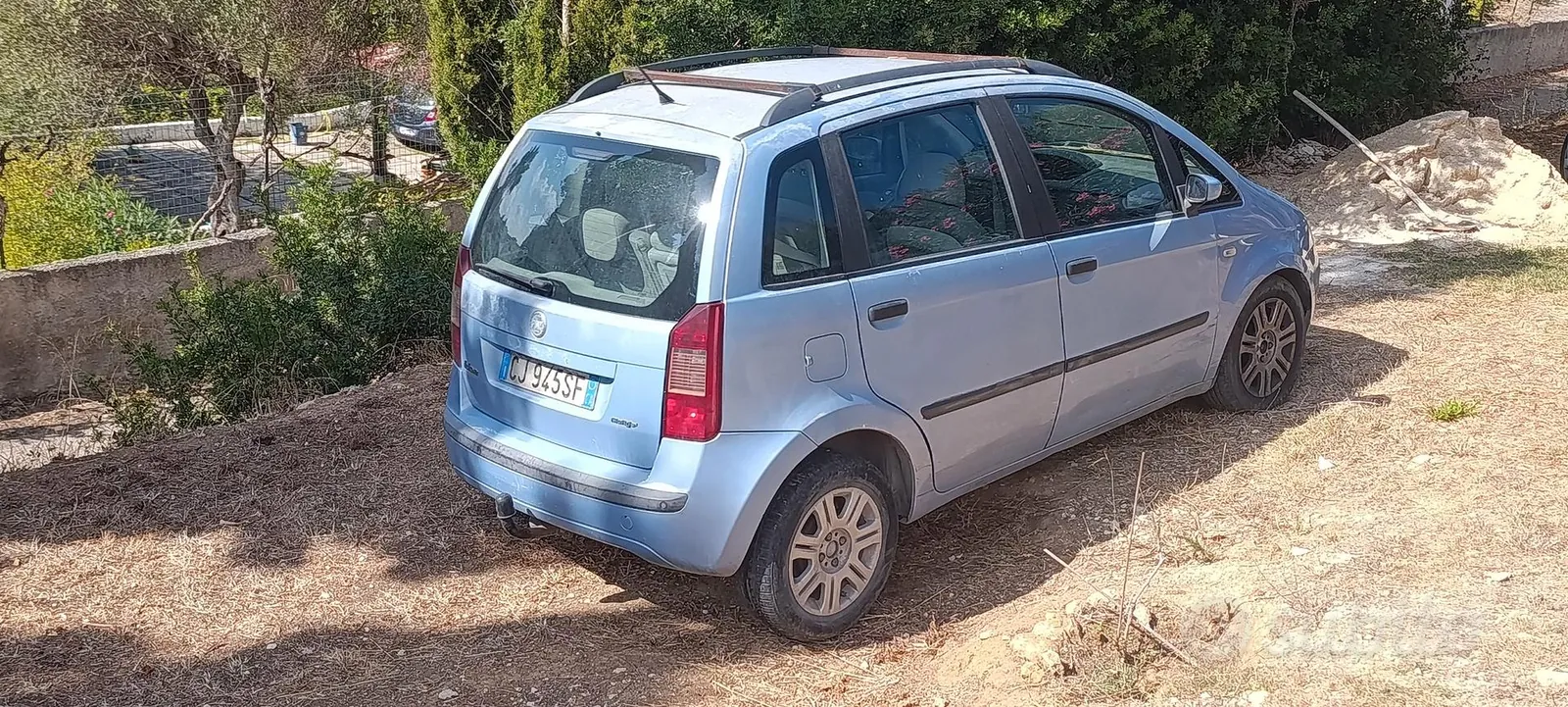 Fiat Idea 2003 photo 2