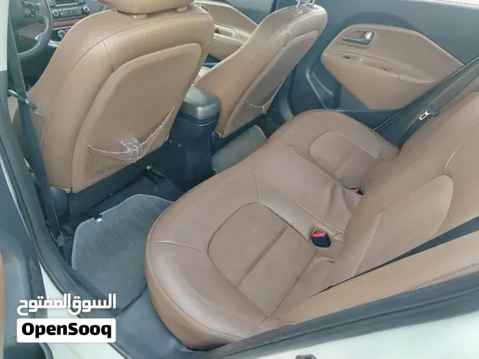 Kia Rio 2013 photo 2
