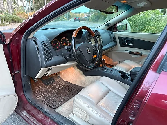 Cadillac Cts 2003 photo 4