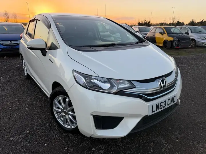 Honda Fit 2026 photo 2