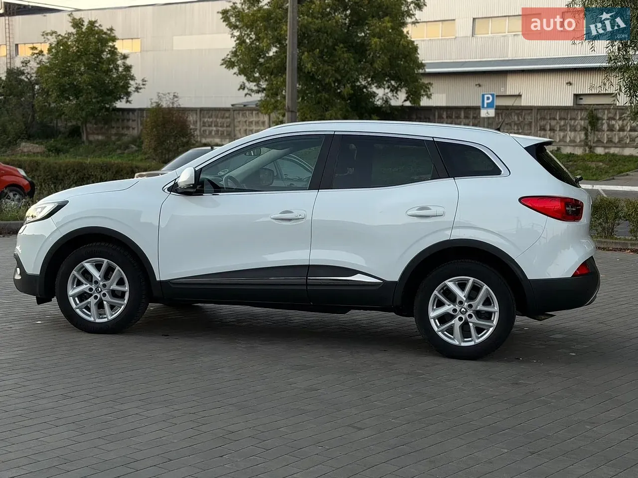 Renault Kadjar 2016 photo 4