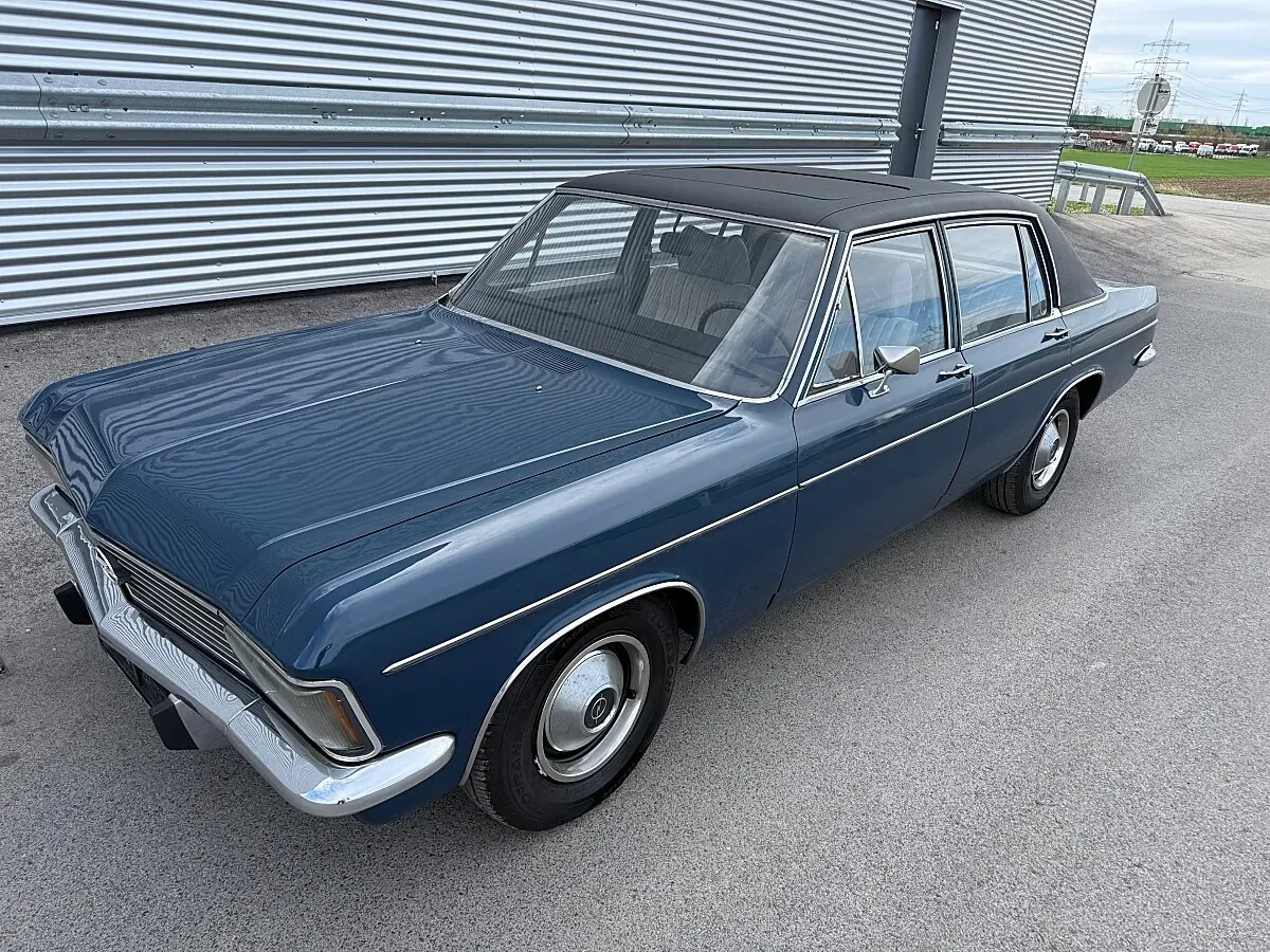 Opel Admiral