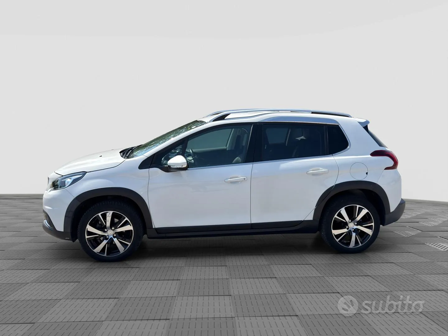 Peugeot 2008 2018 photo 2