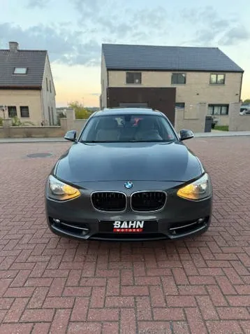 BMW 1 Series 2012 photo 2
