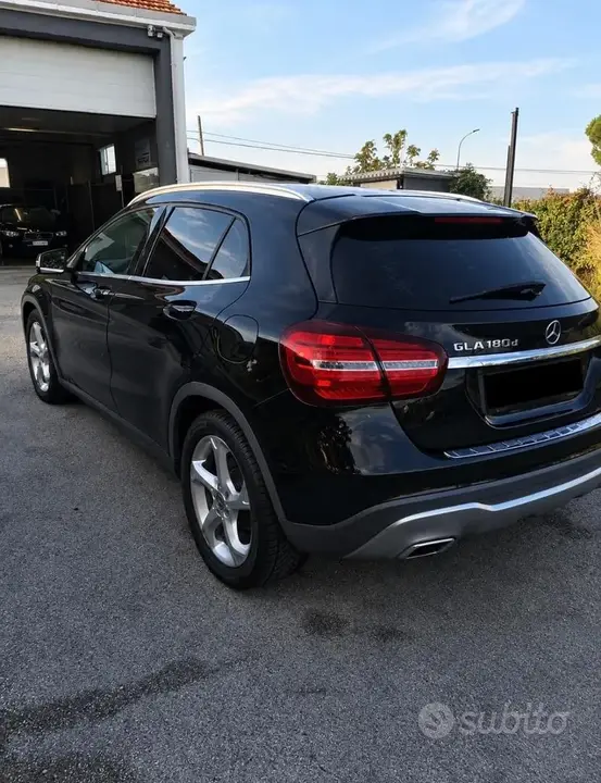 Mercedes-Benz Gla 2017 photo 3