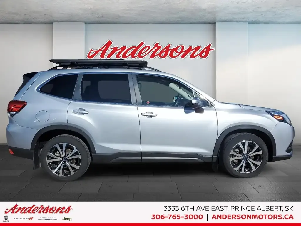Subaru Forester 2024 photo 3
