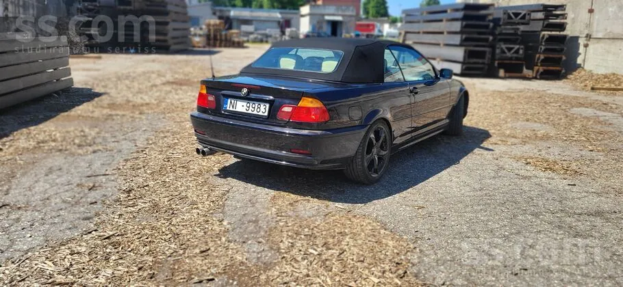 BMW 318 2002 photo 4