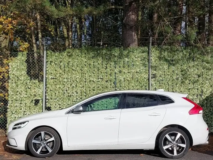 Volvo V40 2018 photo 4