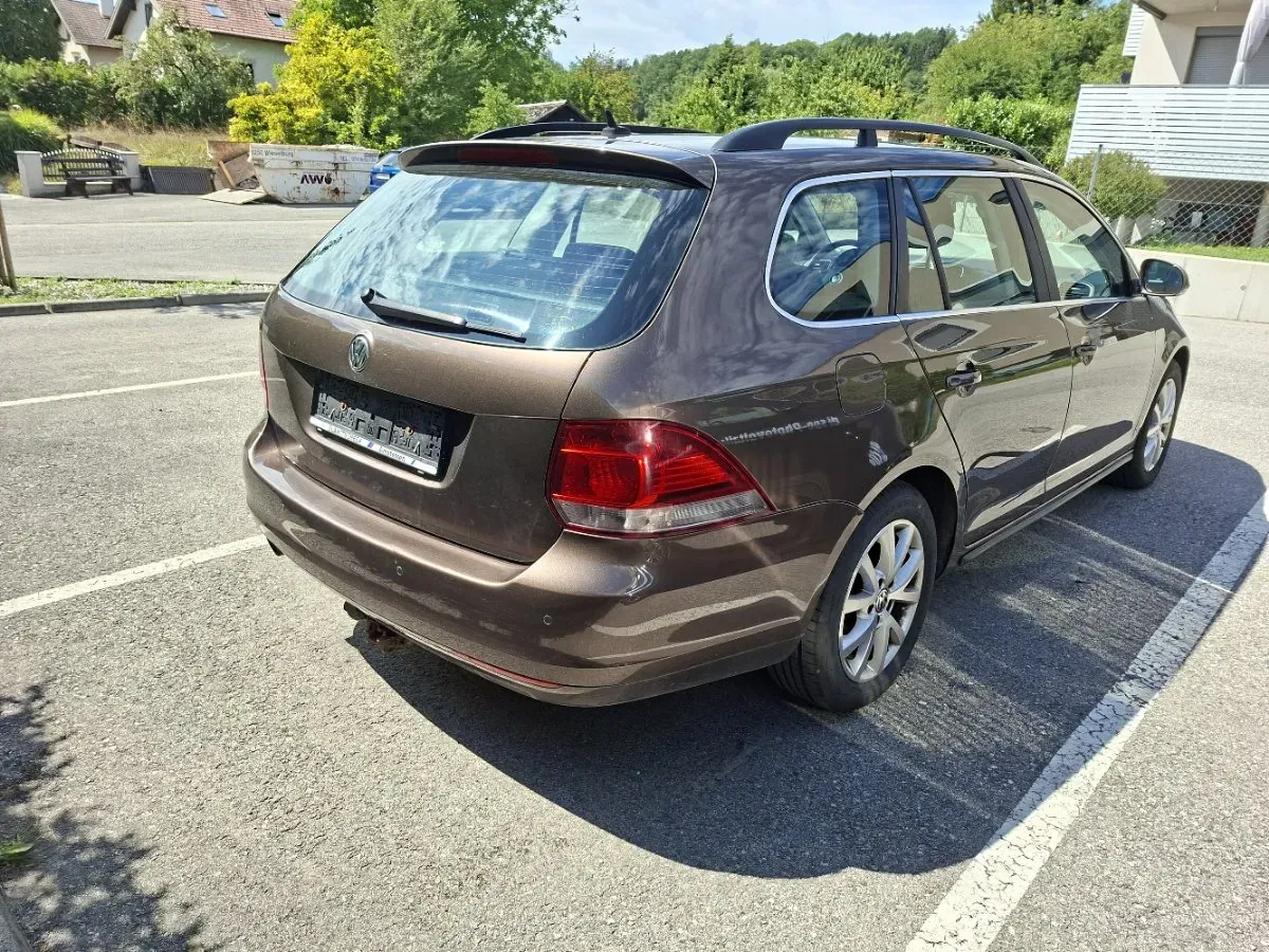 Volkswagen Golf 2012 photo 3