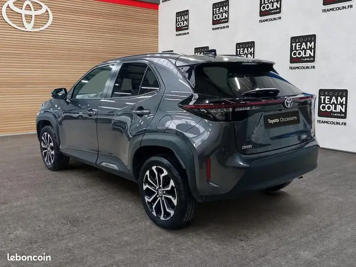 Toyota Yaris Cross 2025 photo 3