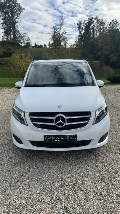 Mercedes-Benz V-Class
