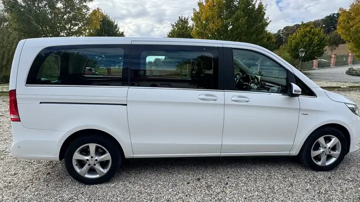 Mercedes-Benz V-Class 2016 photo 3