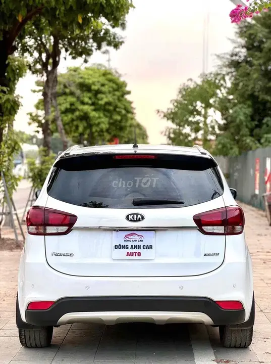 Kia Rondo 2021 photo 2