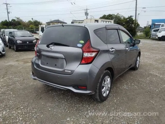 Nissan Note X 2017 photo 4