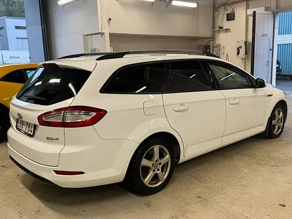 Ford Mondeo 2011 photo 4