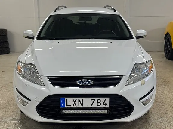 Ford Mondeo 2011 photo 2