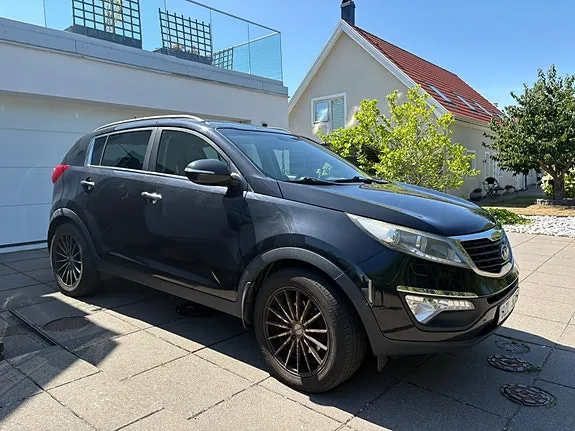 Kia Sportage 2013 photo 2