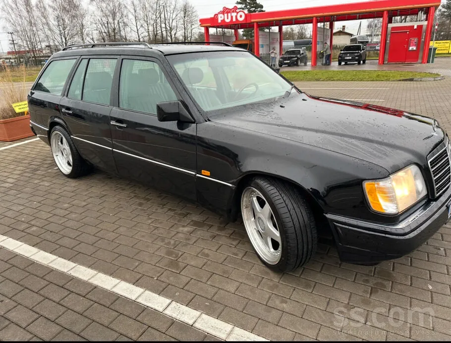 Mercedes-Benz S124 (E-Klase) 1994 photo 3