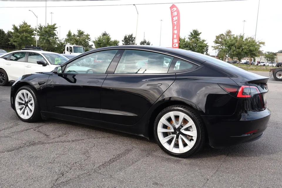 Tesla Model 3 2022 photo 5