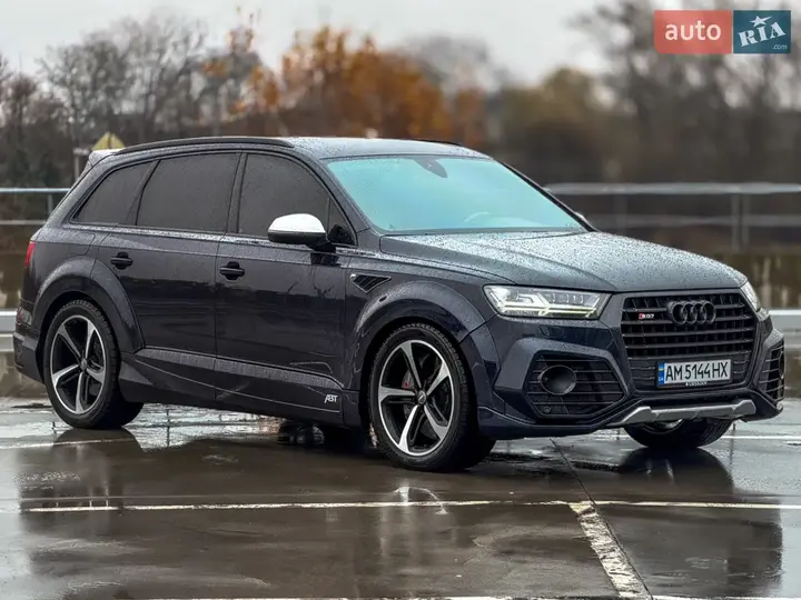 Audi Sq7